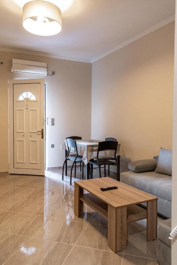 John'S Apartment'S Near Athens Airport!! Spáta Екстериор снимка