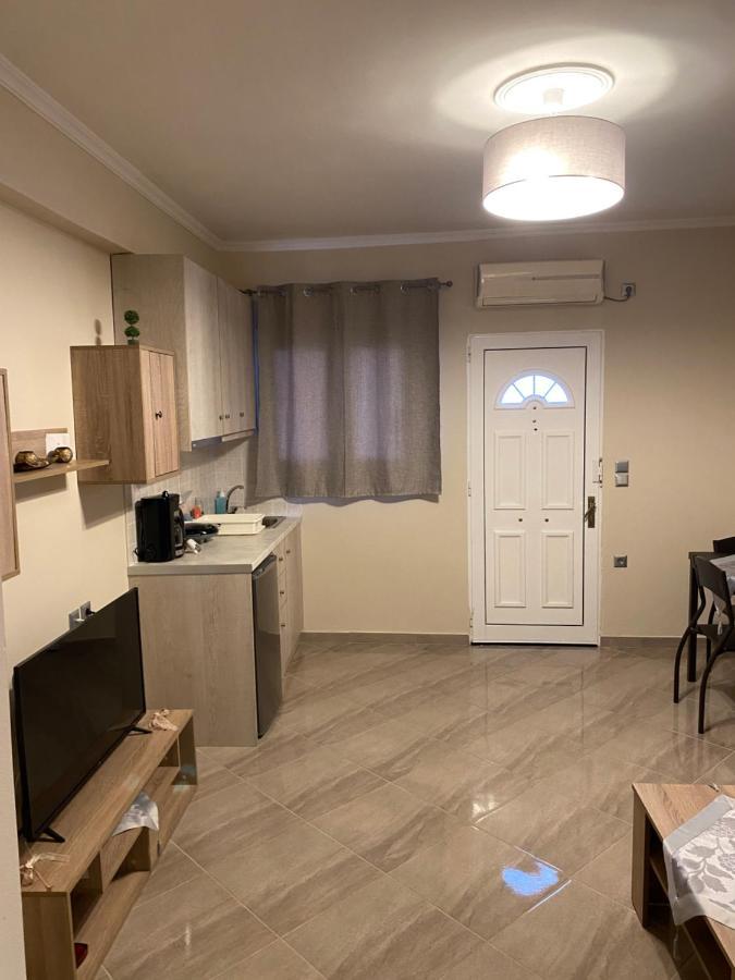 John'S Apartment'S Near Athens Airport!! Spáta Екстериор снимка